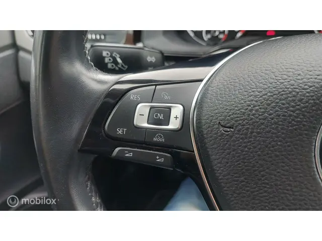 Volkswagen Polo 1.0 MPI Comfortline 2020 Benzine 18