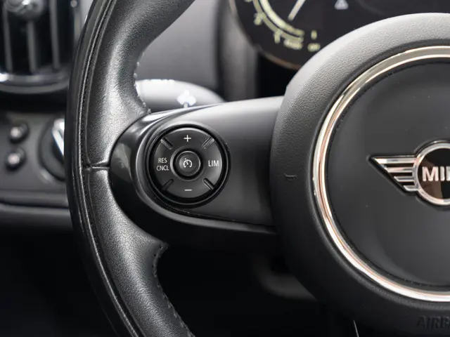 MINI Countryman Cooper Aut. 2020 Benzine 29