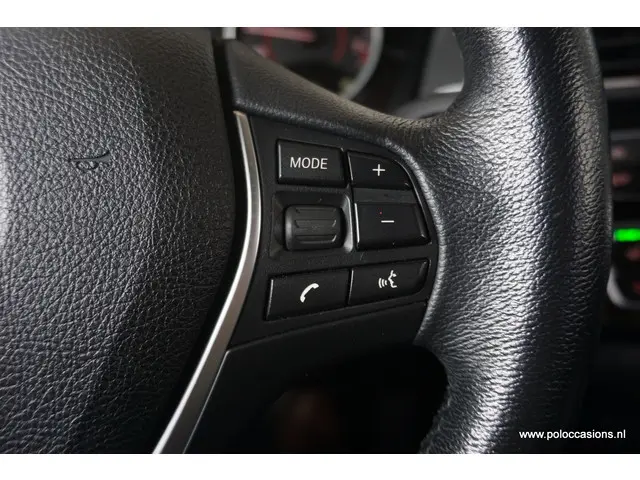 BMW 1 Serie 118i 2017 Benzine 16