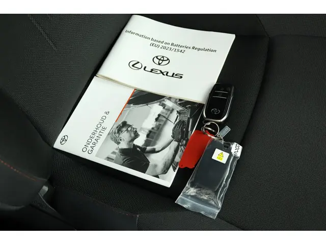 Toyota C-HR 1.8 Hybrid 140 Dynamic 2024 Hybride Benzine 11