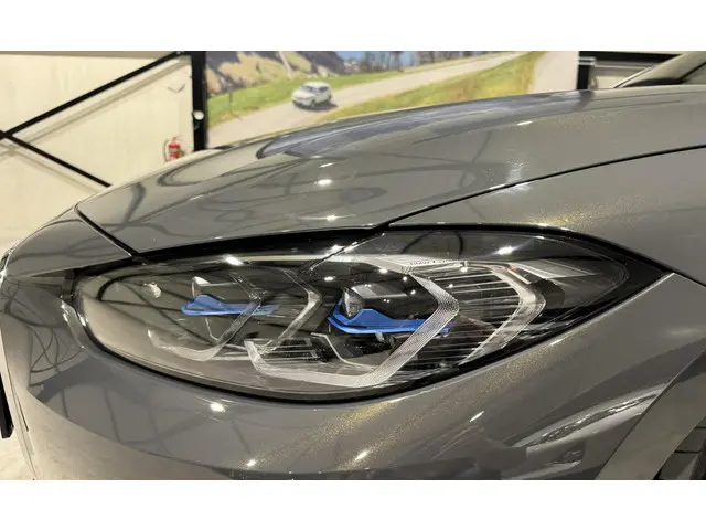 BMW 4 Serie Cabrio 420i Individual 2021 Benzine 24