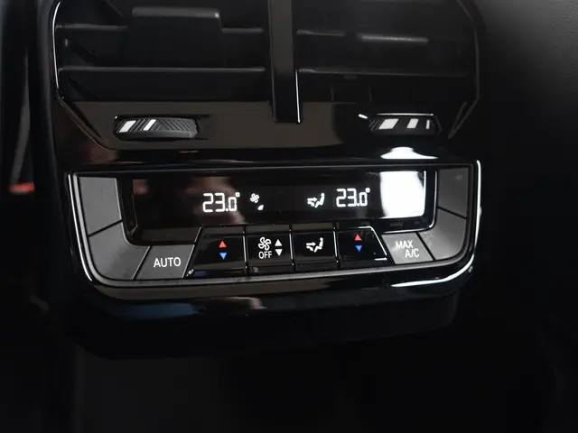 BMW iX xDrive40 2024 Elektrisch 37