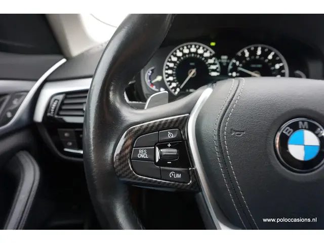 BMW 5 Serie 540i High Executive 2017 Benzine 12