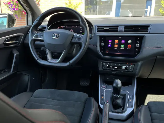 SEAT Arona TSI 115 pk FR Limited Edition 2020 Benzine 10