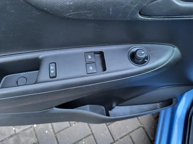 Opel KARL 1.0 Rocks Online Edition 5drs 2017 Benzine 11