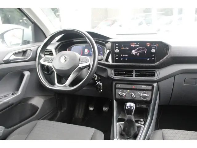 Volkswagen T-Cross 1.0 TSI Life 2020 Benzine 26
