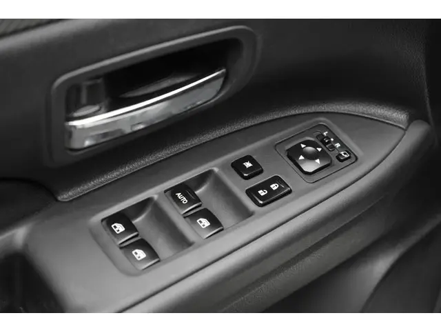 Mitsubishi Outlander 2.0 2017 Benzine 11