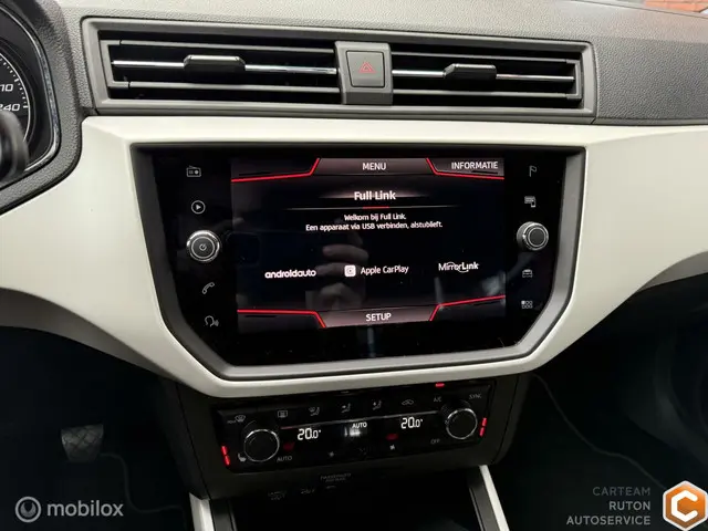 SEAT Arona 1.0 TSI Xcellence Launch Edition 2018 Benzine 17