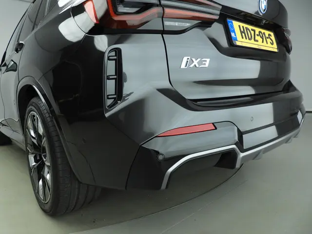 BMW iX3 High Executive Edition 80 kWh 2025 Elektrisch 49