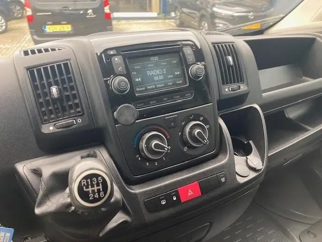 Peugeot Boxer 330 2.2 HDI L2H2 XR 2016 Diesel 11