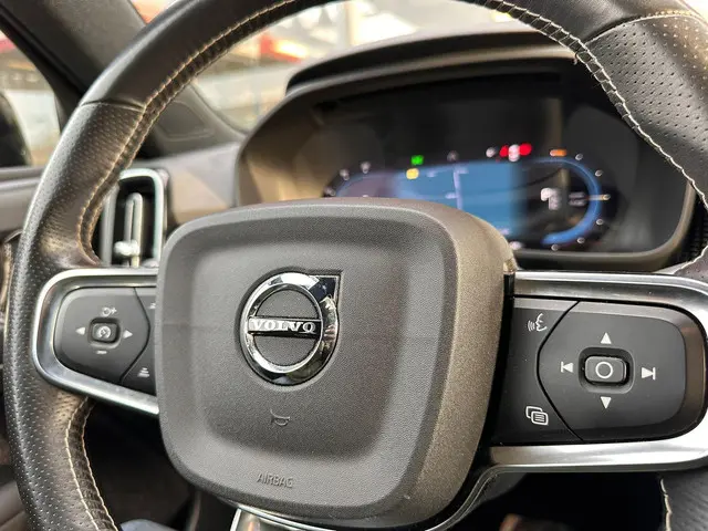 Volvo XC40 Recharge P8 AWD R-Design 2020 Elektrisch 14