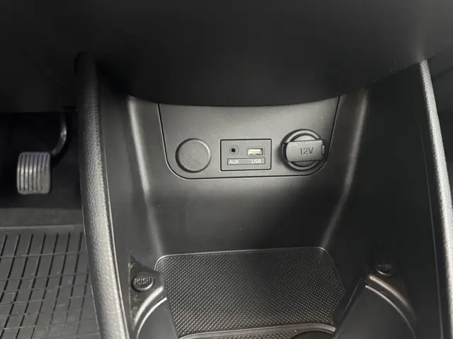 Kia Picanto 1.0 CVVT ComfortLine 2015 Benzine 18