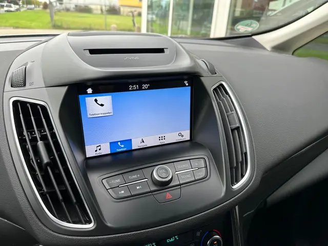 Ford C-MAX 1.5 Titanium 2018 Benzine 31