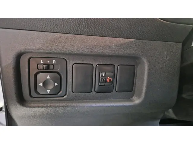 Mitsubishi Space Star 1.2 Dynamic 2025 Benzine 15