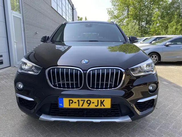 BMW X1 sDrive20i High Executive 2018 Benzine