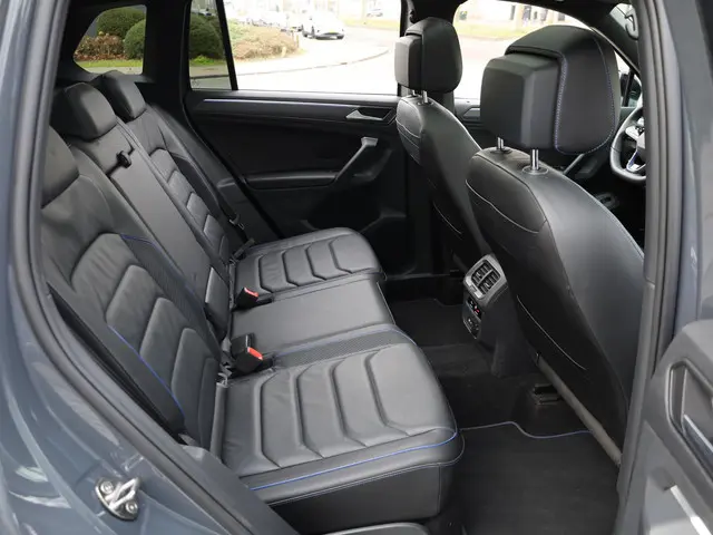 Volkswagen Tiguan R 2022 Benzine 44