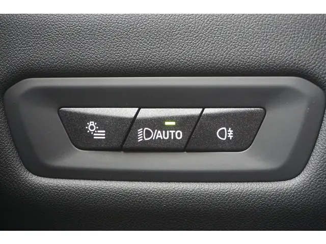 BMW X5 xDrive50e 2023 Hybride Benzine 40