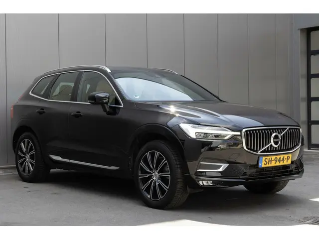 Volvo XC60 2.0 T5 Inscription Panorama|Leder| 2018 Benzine 2