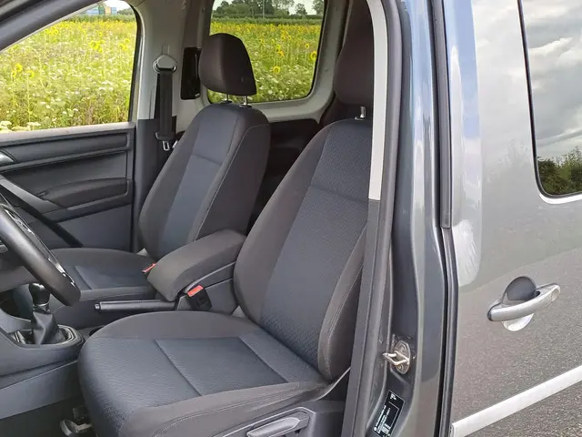 Volkswagen Caddy Maxi 1.4 TSI Trendline 5p 2018 Benzine 2