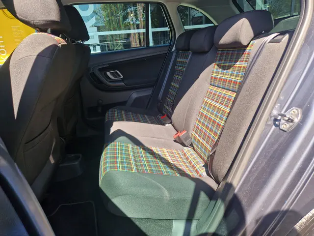 Škoda Fabia Combi 1.2 TSI Style 2012 Benzine 12