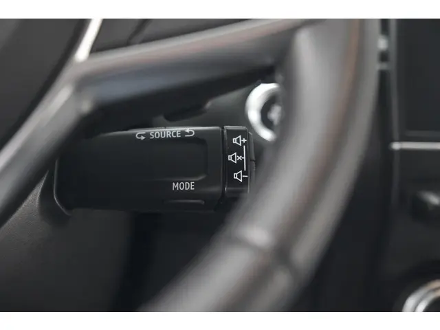 Renault Captur Mild Hybrid 140 EDC Techno 2023 Benzine 39
