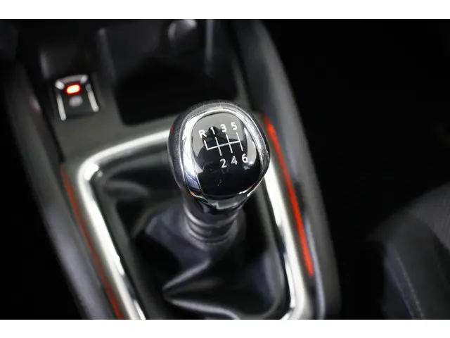 Nissan QASHQAI 1.2 Acenta 2016 Benzine 13