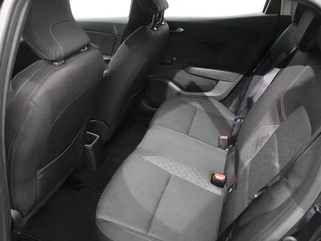 Renault Clio 1.0 TCe Zen 2020 Benzine 26