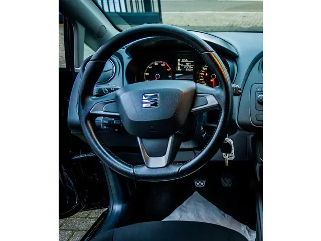 SEAT Ibiza 1.2 Style CRUISE PDC CLIMA 2014 Benzine 19