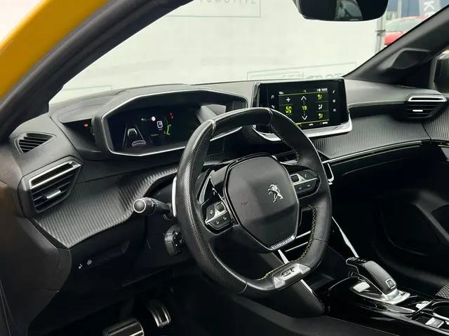 Peugeot 208 1.2 PureTech GT-Line 2020 Benzine 4