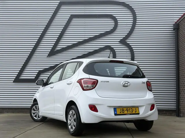 Hyundai i10 1.0i i-Motion Comfort Plus 2016 Benzine 5