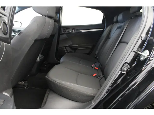 Honda Civic 1.0 i-VTEC Premium 2019 Benzine 13