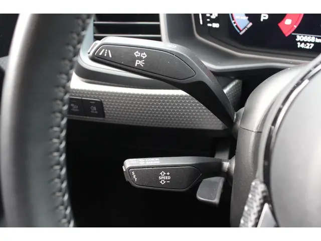 Audi A1 citycarver 30 TFSI epic Automaat 2020 Benzine 16