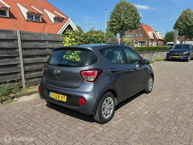 Hyundai i10 1.0i Comfort 2020 Benzine 4