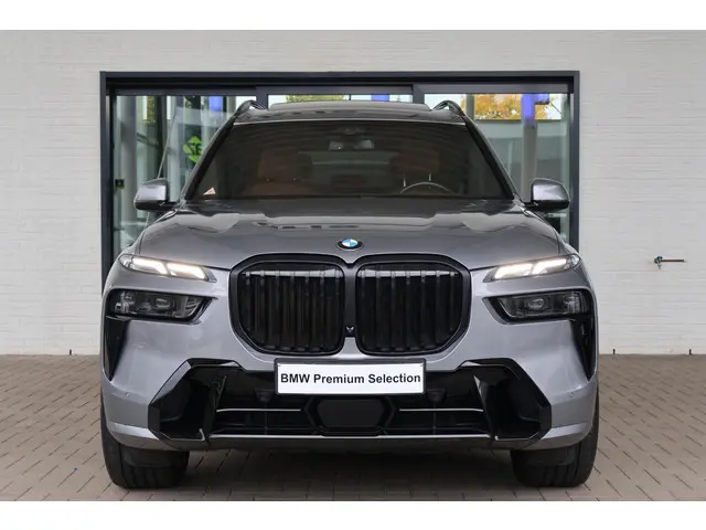 BMW X7 xDrive40i 2023 Benzine 3