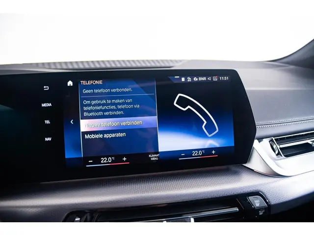 BMW 2 Serie Active Tourer 220i 2023 Benzine 57