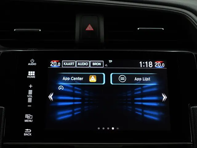 Honda Civic 1.0 i-VTEC Executive Aut- 2018 Benzine 13
