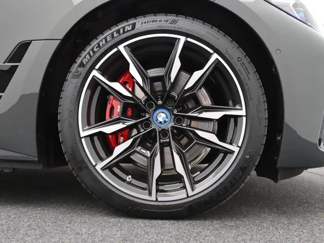 BMW i4 M50 2023 Elektrisch 22