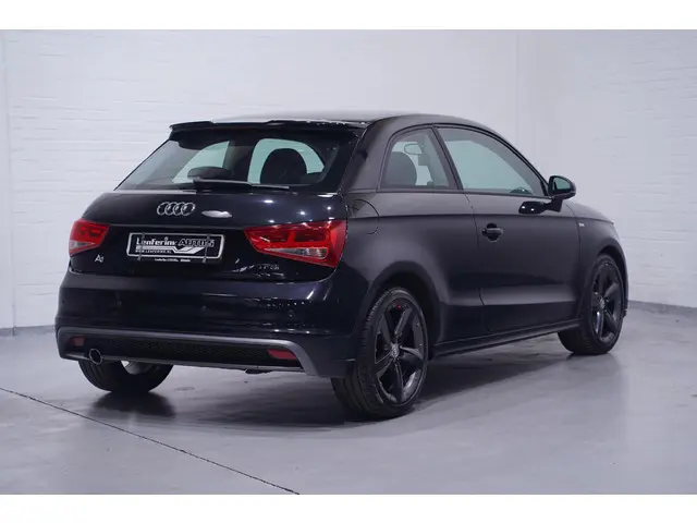 Audi A1 1.2 TFSI Attraction 2013 Benzine 4