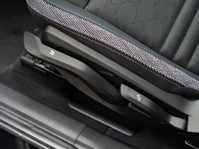 MINI Countryman C 2025 Benzine 36