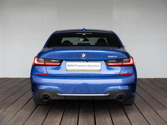 BMW 3 Serie Sedan 320i 2020 Benzine 5