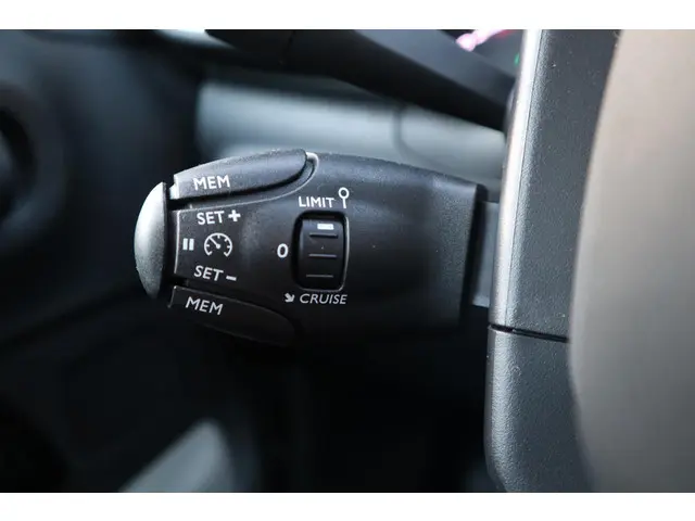 Citroën C3 1.2 PureTech 82pk Feel Edition 2022 Benzine 13