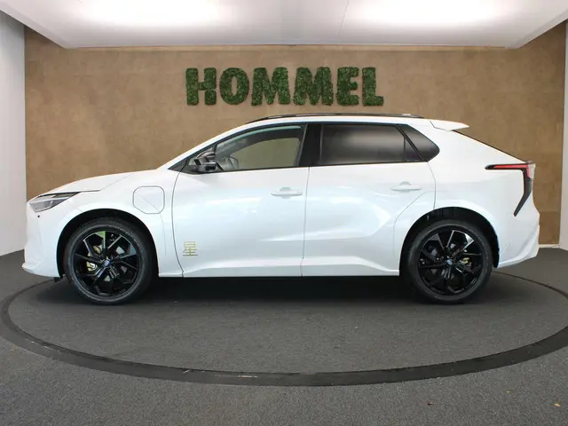Toyota bZ4X 71 kWh AWD 2025 Elektrisch 8