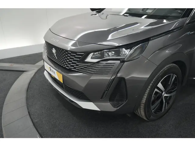 Peugeot 3008 HYbrid4 300 GT 2023 Hybride Benzine 16