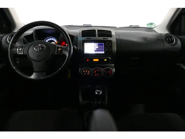 Toyota Urban Cruiser 1.3 VVT-i Comfort 2012 Benzine 18