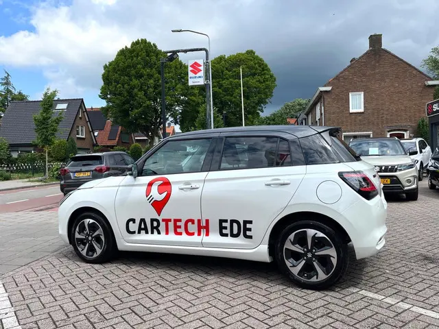 Suzuki Swift 2