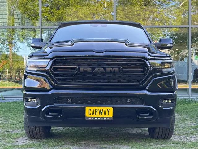 RAM 1500 5.7 V8 4x4 Limited Night 2022 LPG/Gas 3