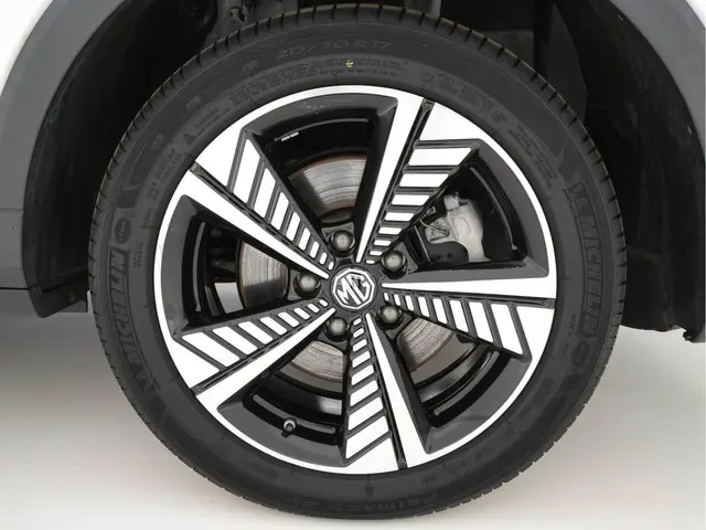 MG ZS-EV Luxury 45 kWh 2019 Elektrisch 28