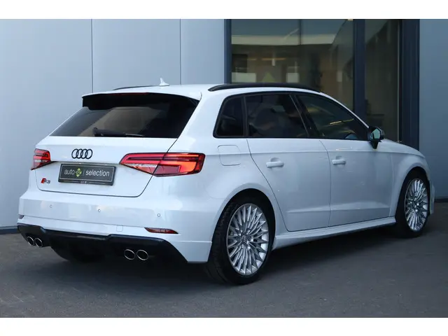 Audi A3 Sportback 2.0 TFSI S3 quattro 2018 Benzine 7