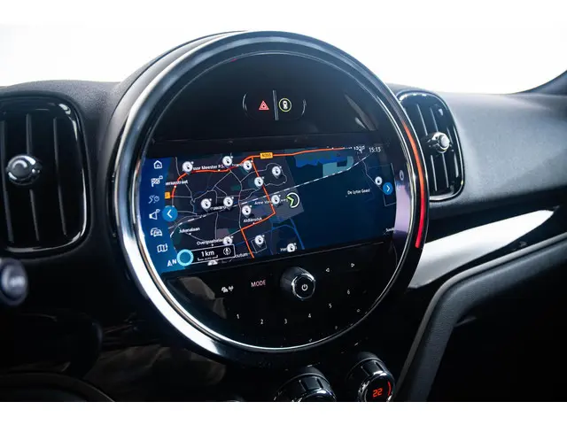 MINI Countryman Cooper SE ALL4 2022 Hybride Benzine 16