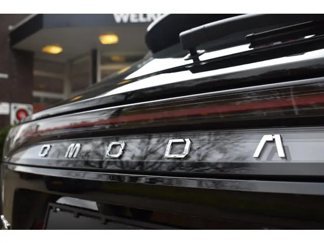 Omoda 9 SHS Premium 2025 Hybride Benzine 17